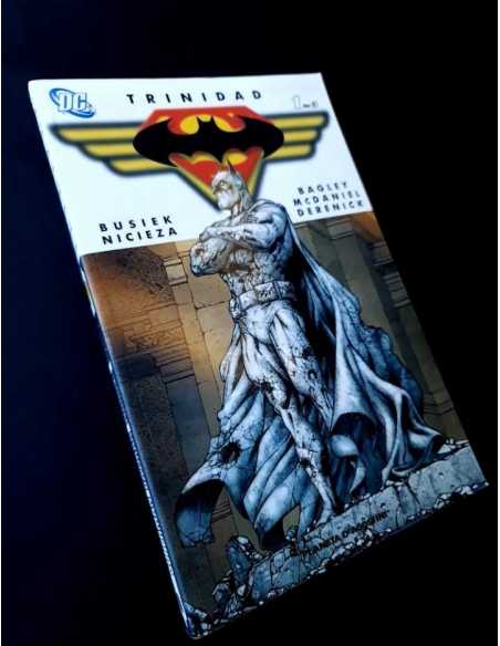 EXCELENTE ESTADO SUPERMAN BATMAN WONDER WOMAN 1 TRINIDAD PLANETA DEAGOSTINI