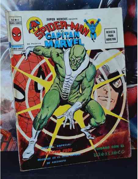 SUPER HEROES SPIDER-MAN 11 VOL II Y EL CAPITAN MARVEL NORMAL ESTADO COMICS EDICIONES VERTICE