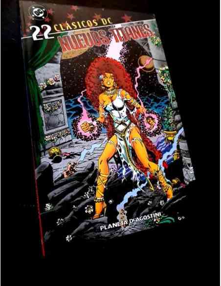 EXCELENTE ESTADO NUEVOS TITANES 22 CLASICOS DC COMICS PLANETA