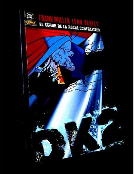 EXCELENTE ESTADO BATMAN EL SEÑOR DE LA NOCHE CONTRAATACA 2 NORMA