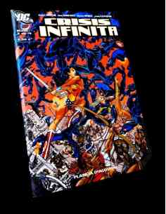 EXCELENTE ESTADO CRISIS INFINITA 2 COMICS PLANETA