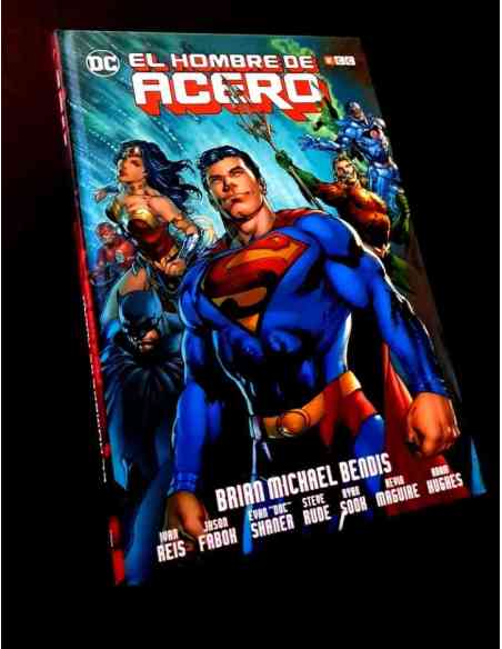 EXCELENTE ESTADO SUPERMAN EL HOMBRE DE ACERO BRIAN MICHAEL BENDIS COMICS ECC