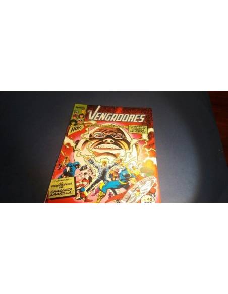 LOS VENGADORES 40 EXCELENTE ESTADO FORUM