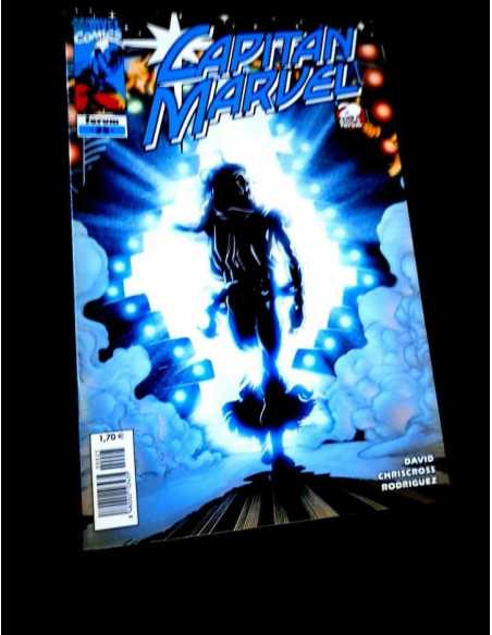 CASI EXCELENTE ESTADO CAPITAN MARVEL 25 COMICS FORUM