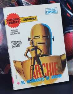 CASI EXCELENTE ESTADO SELECCIONES VERTICE 34 TACO COMICS...