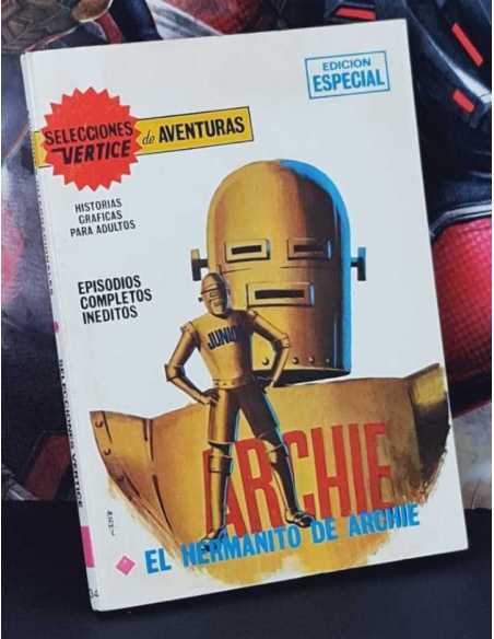 CASI EXCELENTE ESTADO SELECCIONES VERTICE 34 TACO COMICS EDICIONES INTERNACIONALES VERTICE