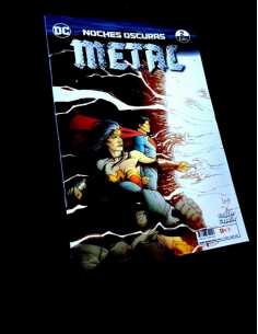 DE KIOSCO NOCHES OSCURAS METAL 2 DC COMICS ECC