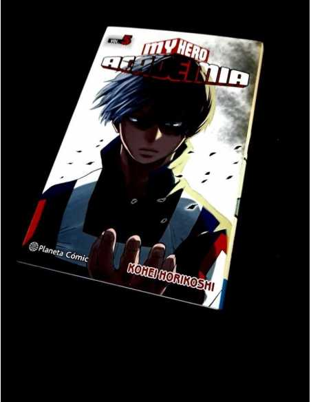EXCELENTE ESTADO MY HERO ACADEMIA 5 MANGA PLANETA KOHEI HORIKOSHI