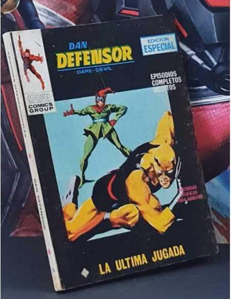 DAN DEFENSOR 18 LA ÚLTIMA JUGADA NORMAL ESTADO TACO EDICIONES INTERNACIONALES VÉRTICE
