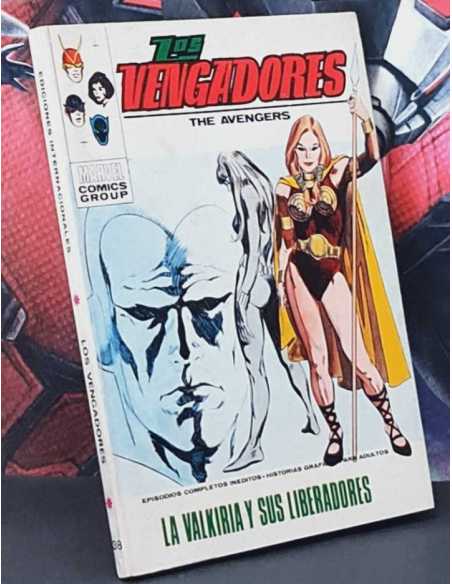 CASI EXCELENTE ESTADO LOS VENGADORES 38 LA WALKIRIA Y SUS LIBERADORES TACO EDICIONES VERTICE