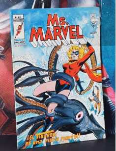 EXCELENTE ESTADO MS. MARVEL 8 EL TIBURÓN ES UNA FIERA...