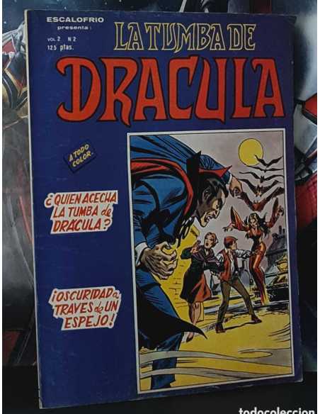 MUY BUEN ESTADO ESCALOFRiO 2 VOL II LA TUMBA DE DRÁCULA GRAPA EDICIONES VERTICE