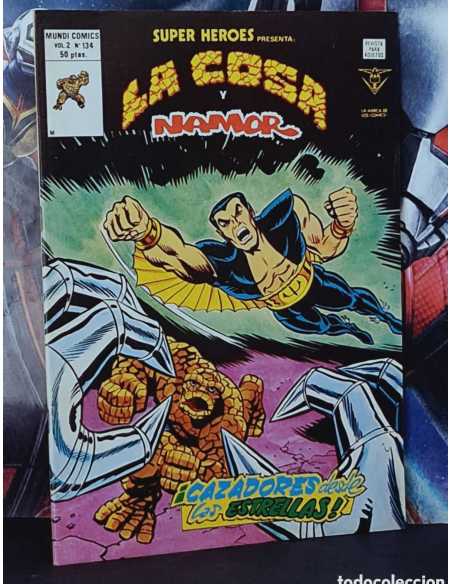 EXCELENTE ESTADO SUPER HEROES 102 VOL II CAZADORES DESDE LAS ESTRELLAS GRAPA SUPERHEROES VERTICE