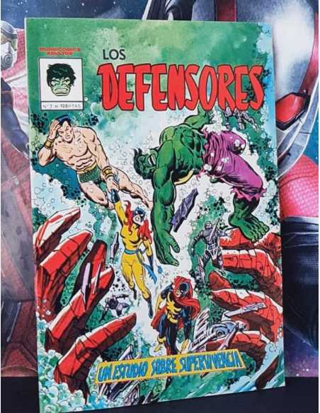 DE KIOSCO LOS DEFENSORES 7 UN ESTUDIO SOBRE SUPERVIVENCIA MUNDICOMICS GRAPA VERTICE
