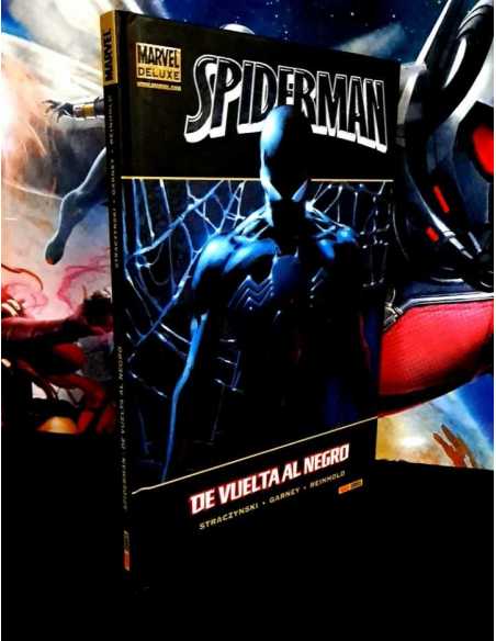 CASI EXCELENTE ESTADO MARVEL DELUXE SPIDERMAN DE VUELTA AL NEGRO PANINI TAPA DURA