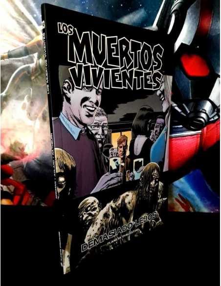 DE KIOSCO LOS MUERTOS VIVIENTES 13 DEMASIADO LEJOS PLANETA TAPA BLANDA