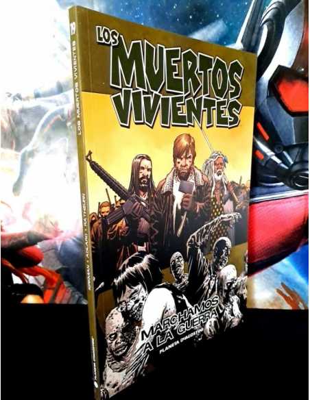 DE KIOSCO LOS MUERTOS VIVIENTES 19 MARCHAMOS A LA GUERRA PLANETA TAPA BLANDA
