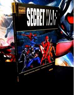 DE KIOSCO MARVEL DELUXE 5 SECRET WAR PANINI TAPA DURA COMICS