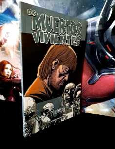 CASI EXCELENTE ESTADO LOS MUERTOS VIVIENTES 6 ESTA TRISTE...