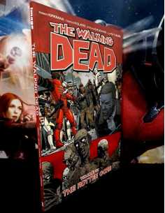 DE KIOSCO THE WALKING DEAD 31 THE ROTTEN CORE USA IMAGE...
