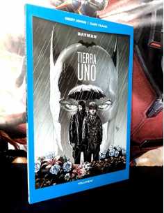 DE KIOSCO BATMAN TIERRA 1 VOL.1 DC ECC POCKET
