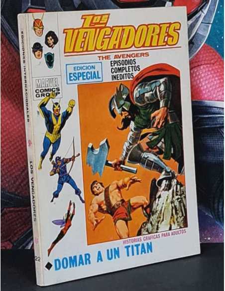 BUEN ESTADO LOS VENGADORES 22 DOMAR A UN TITÁN TACO EDICIONES VERTICE