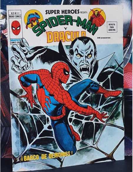 SUPER HEROES 30 UN BARCO DE DEMONIOS MUY BUEN ESTADO VOL.2 TIENE FALTA DE PAPEL EN PORTADA VERTICE