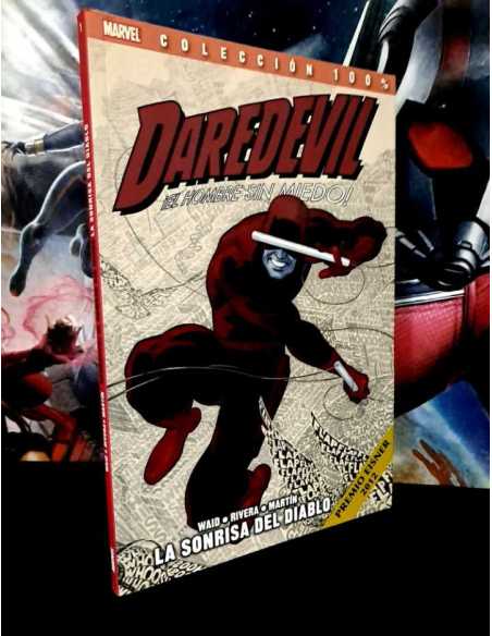 CASI EXCELENTE ESTADO DAREDEVIL LA SONRISA DEL DIABLO 1 COLECCION 100% PANINI COMICS TAPA BLANDA