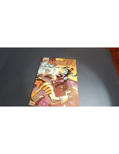 NEXUS 15 EXCELENTE ESTADO FIRST COMICS