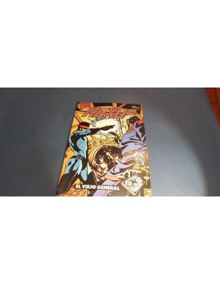 NEXUS 6 EXCELENTE ESTADO FIRST COMICS