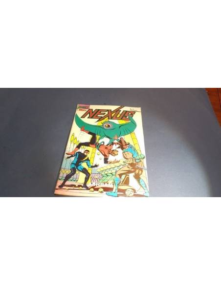 NEXUS 2 EXCELENTE ESTADO FIRST COMICS