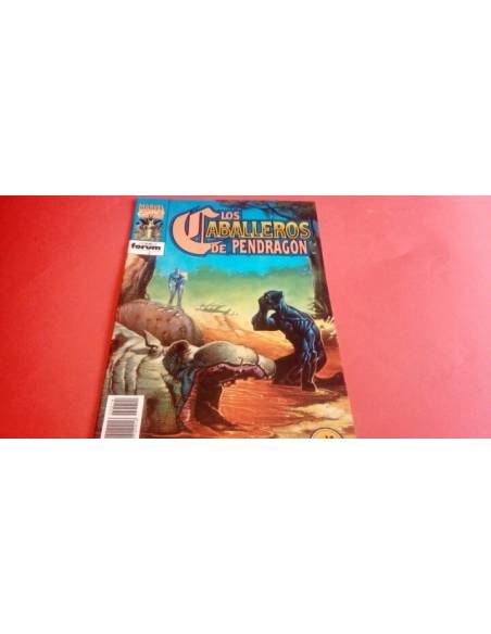 LOS CABALLEROS DE PENDRAGON 14 EXCELENTE ESTADO FORUM