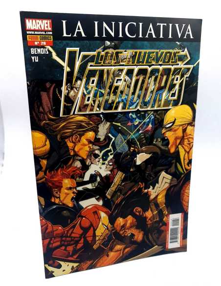 CASI EXCELENTE ESTADO LOS NUEVOS VENGADORES 26 PANINI COMICS GRAPA 2008