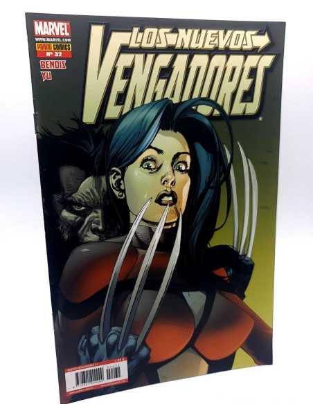 CASI EXCELENTE ESTADO LOS NUEVOS VENGADORES 32 PANINI COMICS GRAPA 2008