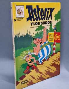 MUY BUEN ESTADO ASTERIX Y LOS GODOS 2 TAPA DURA EDITORIAL...