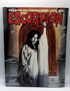 EXCELENTE ESTADO ESCORPION 4 INCLUYE POSTER CENTRAL...