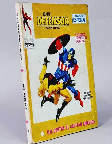 BUEN ESTADO DAN DEFENSOR 17 D.D CONTRA EL CAPITÁN AMÉRICA TACO VOL1 VOLUMEN VOL.1 CÓMICS VÉRTICE