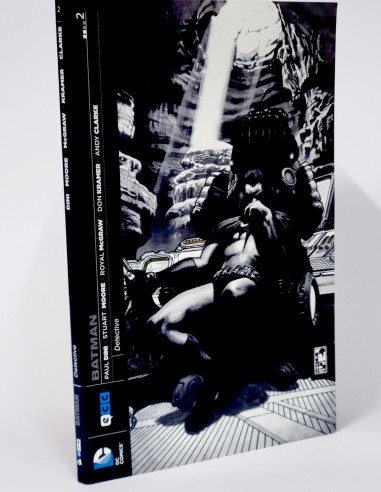 Cómic Batman Detective 2 Línea Essentials ECC DC