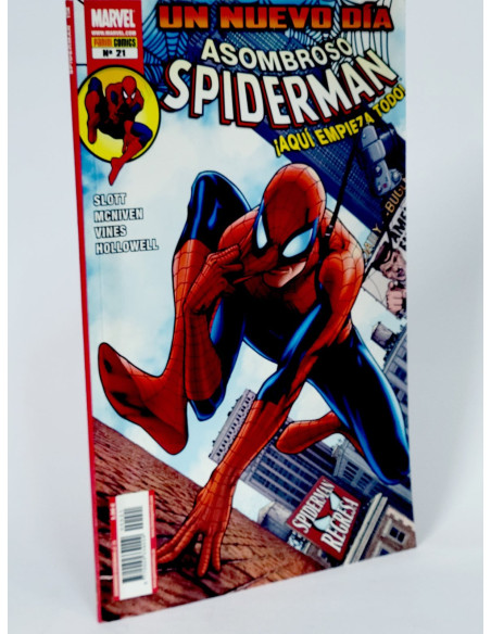 Cómic **Asombroso Spiderman** Marvel Panini **tebeos coleccion**