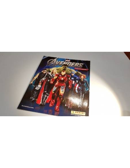 THE AVENGERS EXCELENTE ESTADO ALBUM DE PEGATINAS SIN CROMOS PANINI